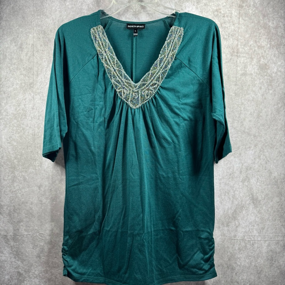 ❄️Women's Fashion Bug Green Pull over with Beaded V-Neckline Size‎ L 3/4 Sleeve